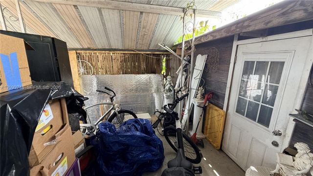 236 E 14th Street, Hialeah, FL 33010