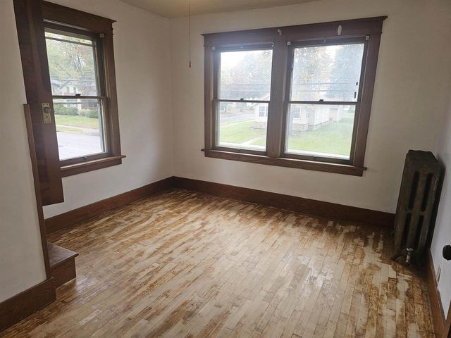 506 W State Street, Mauston, WI 53948