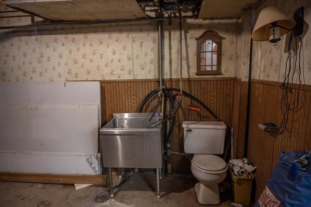 506 W State Street, Mauston, WI 53948