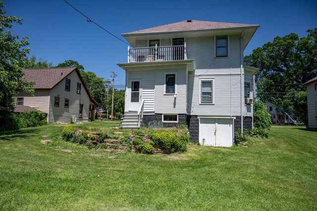 506 W State Street, Mauston, WI 53948