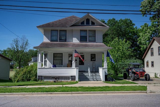 506 W State Street, Mauston, WI 53948