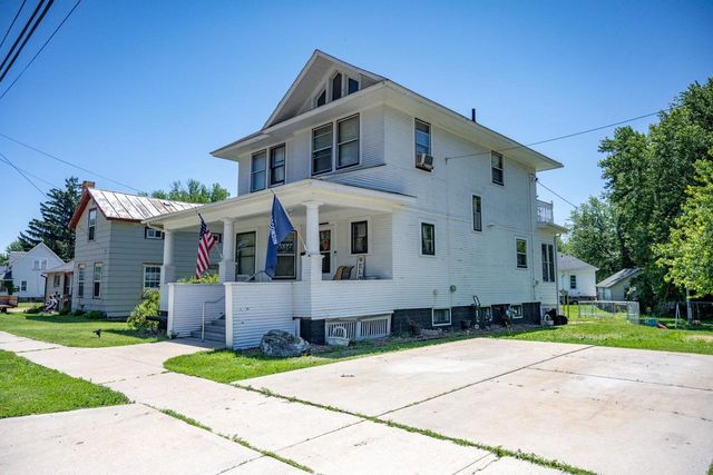 506 W State Street, Mauston, WI 53948