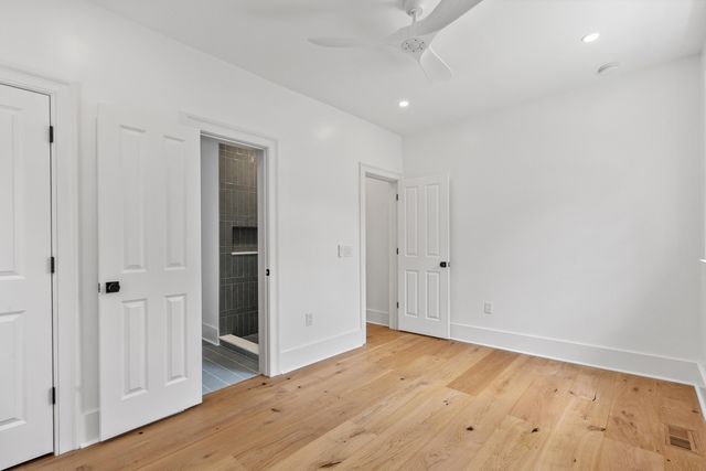 2 Henrietta Street, Charleston, SC 29403