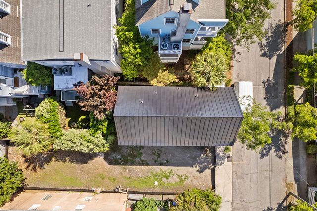 2 Henrietta Street, Charleston, SC 29403