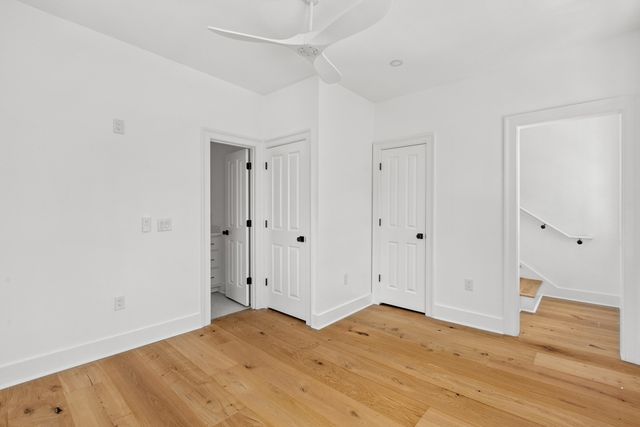 2 Henrietta Street, Charleston, SC 29403
