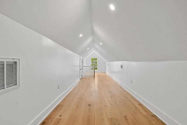 2 Henrietta Street, Charleston, SC 29403