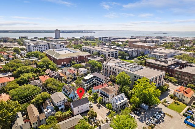 2 Henrietta Street, Charleston, SC 29403
