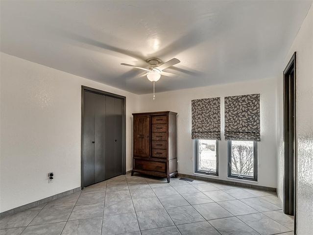 1909 N Mistletoe Lane, Edmond, OK 73034