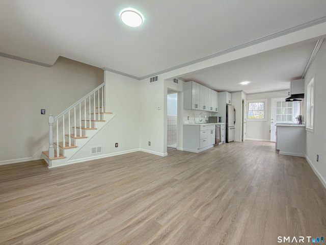 21 Skipper Street, New Britain, CT 06053