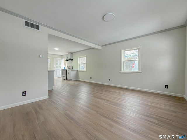 21 Skipper Street, New Britain, CT 06053