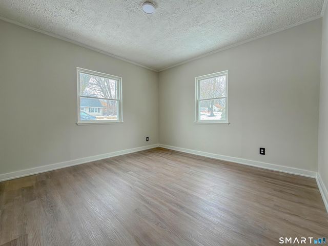 21 Skipper Street, New Britain, CT 06053