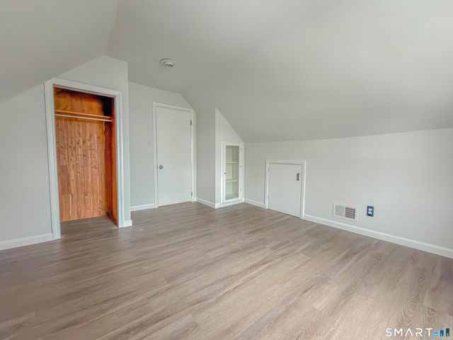 21 Skipper Street, New Britain, CT 06053