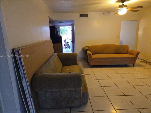 1524 NW 56th Avenue 7, Lauderhill, FL 33313