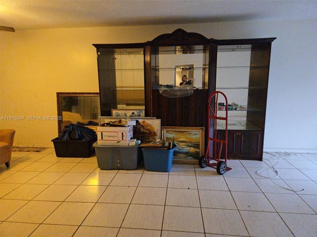 1524 NW 56th Avenue 7, Lauderhill, FL 33313