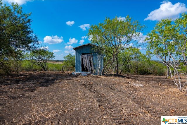 13004 FM 3353, Kingsbury, TX 78638