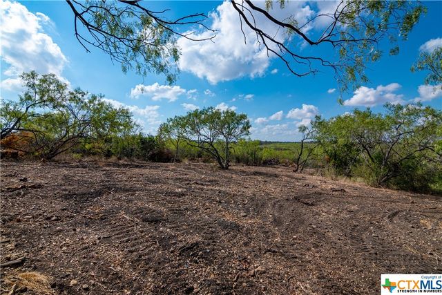 13004 FM 3353, Kingsbury, TX 78638