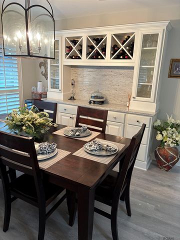 1745 E Nelson St, Gonzales, LA 70737