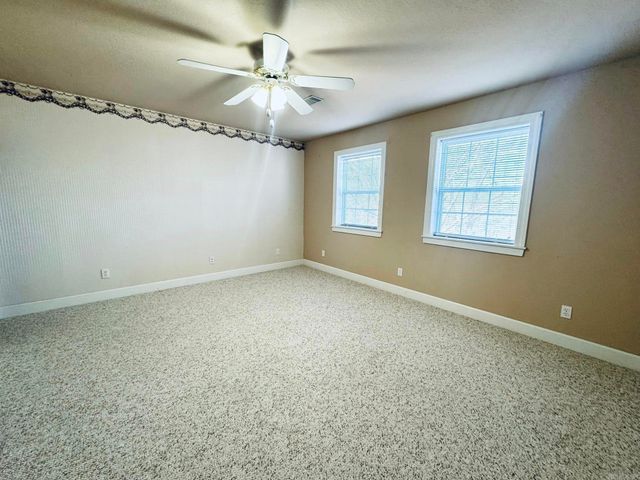 287 Country Charm, Mountain View, AR 72560