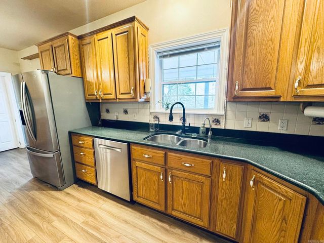 287 Country Charm, Mountain View, AR 72560