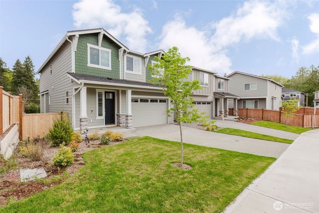 2092 NE Norseman Way, Poulsbo, WA 98370