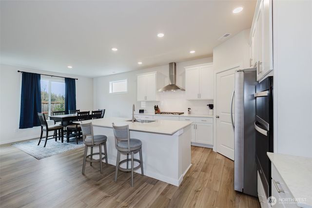 2092 NE Norseman Way, Poulsbo, WA 98370