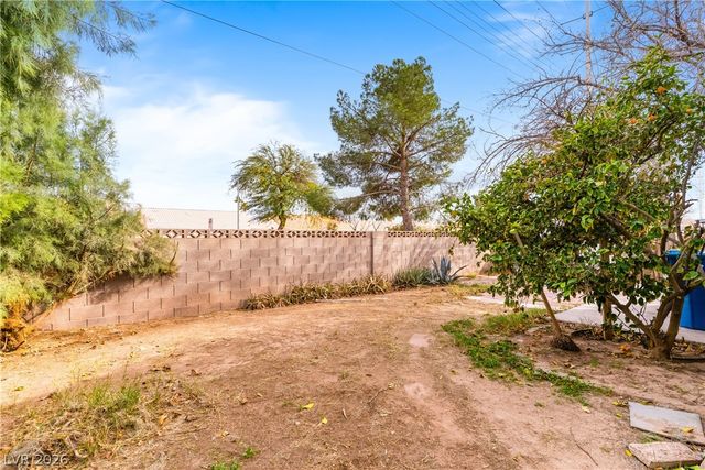 3580 Lost Hills Drive, Las Vegas, NV 89122