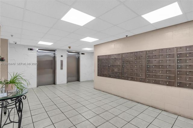 5055 NW 7th St 504, Miami, FL 33126