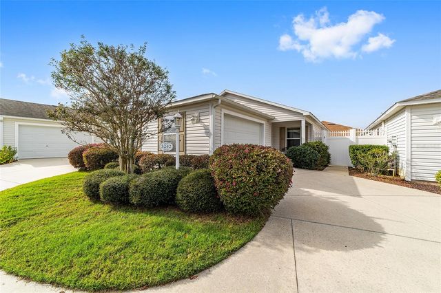 3242 EVANSIDE LANE, The Villages, FL 32163