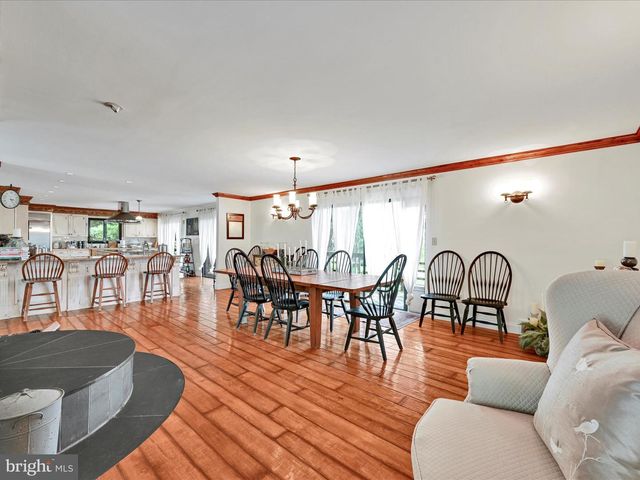 375 MOUNT ZION RD, Dillsburg, PA 17019