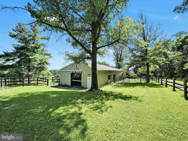 375 MOUNT ZION RD, Dillsburg, PA 17019