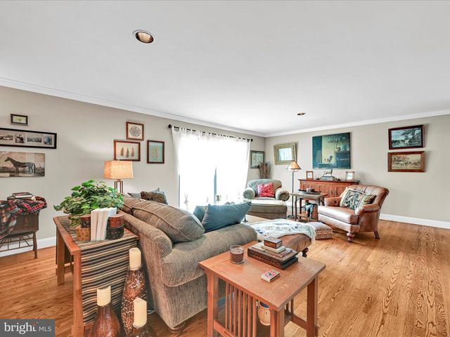 375 MOUNT ZION RD, Dillsburg, PA 17019