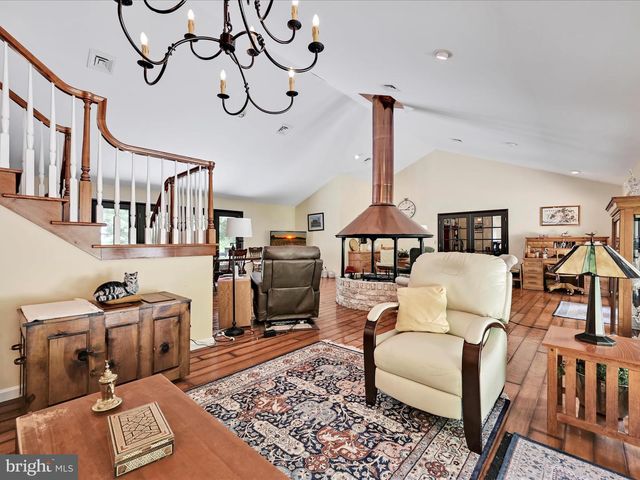 375 MOUNT ZION RD, Dillsburg, PA 17019