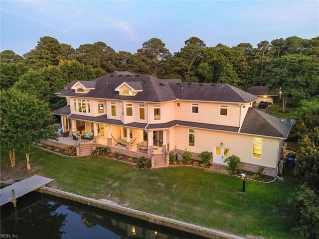 2336 Spindrift RD, Virginia Beach, VA 23451