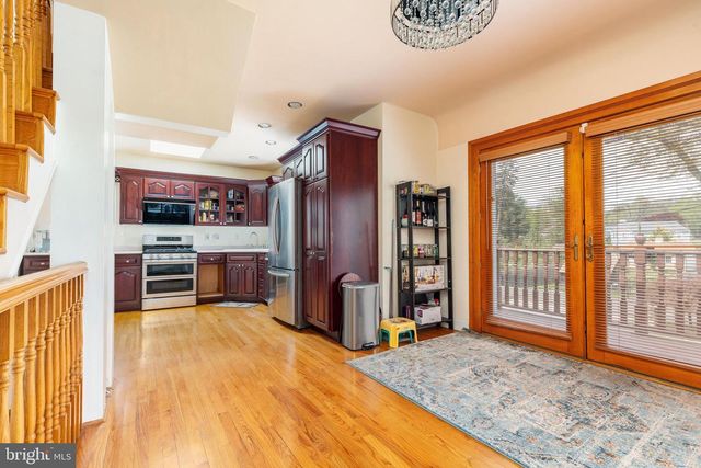 1058 HUNTINGDON PIKE, Huntingdon Valley, PA 19006