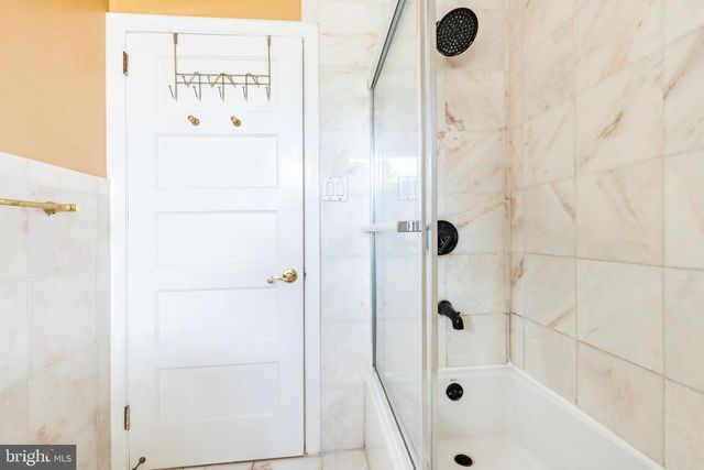 1058 HUNTINGDON PIKE, Huntingdon Valley, PA 19006