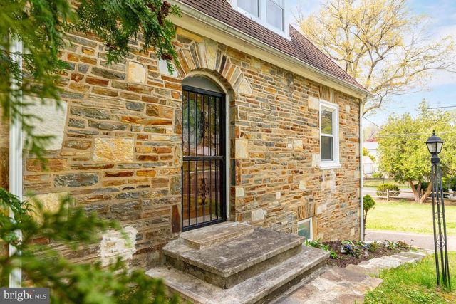 1058 HUNTINGDON PIKE, Huntingdon Valley, PA 19006