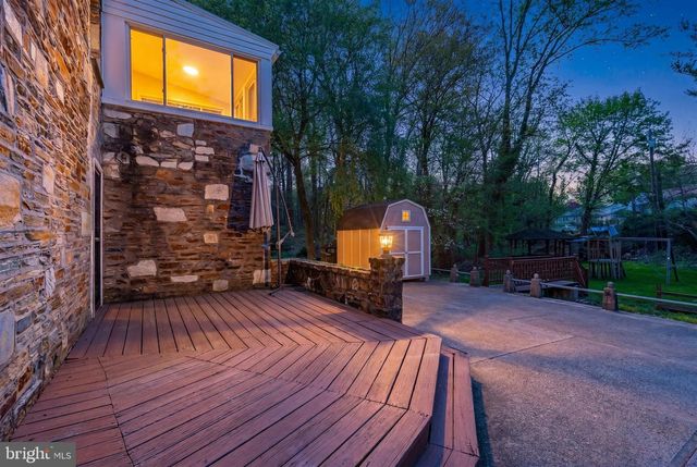 1058 HUNTINGDON PIKE, Huntingdon Valley, PA 19006