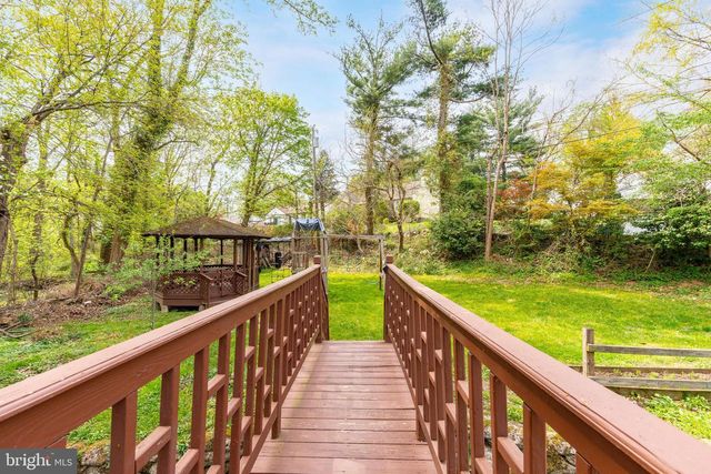 1058 HUNTINGDON PIKE, Huntingdon Valley, PA 19006