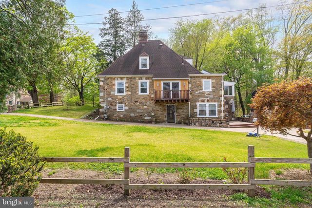 1058 HUNTINGDON PIKE, Huntingdon Valley, PA 19006