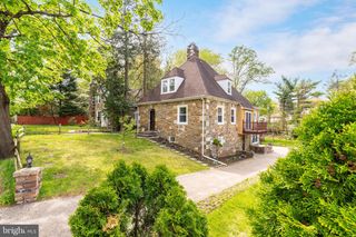 1058 HUNTINGDON PIKE, Huntingdon Valley, PA 19006