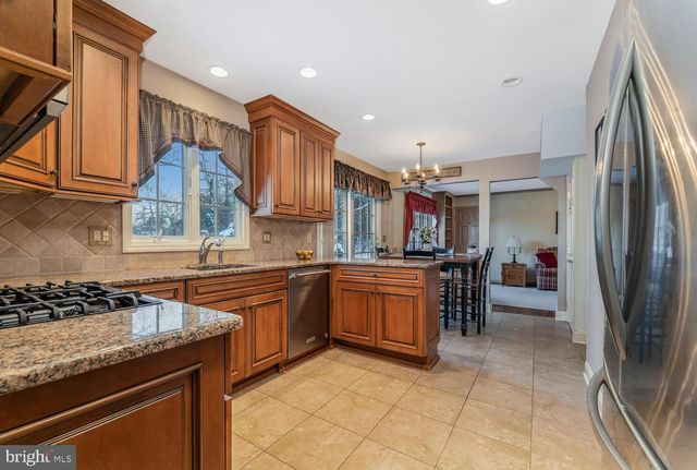 202 DAVAL RD, Hillsborough, NJ 08844