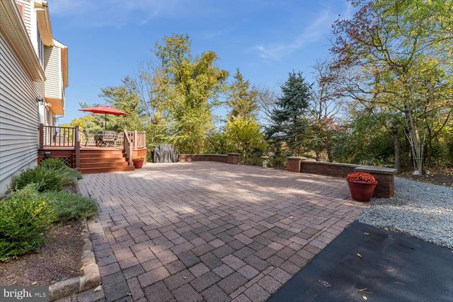 202 DAVAL RD, Hillsborough, NJ 08844