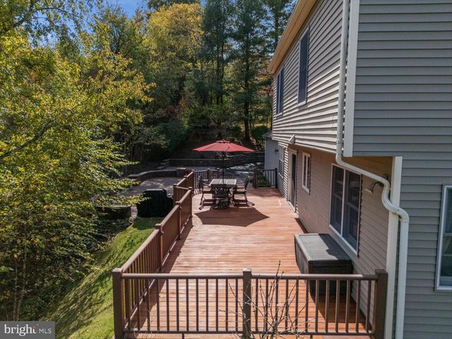 202 DAVAL RD, Hillsborough, NJ 08844