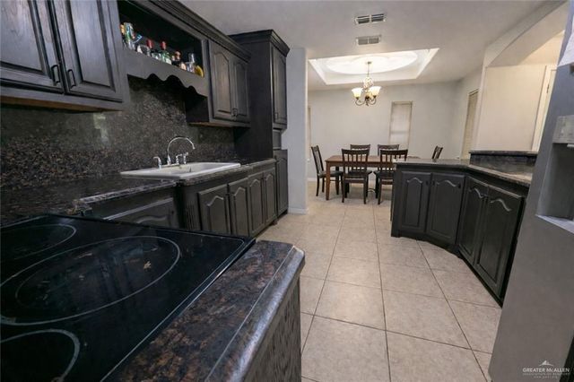 2110 Dogwood Street, Penitas, TX 78576