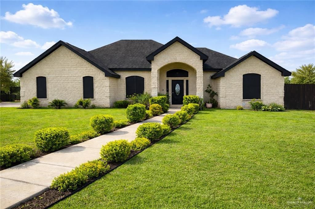 2110 Dogwood Street, Penitas, TX 78576