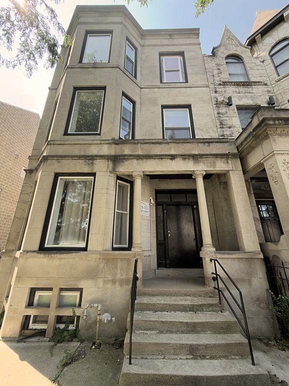 4520 S Indiana Avenue, Chicago, IL 60653 — exterior
