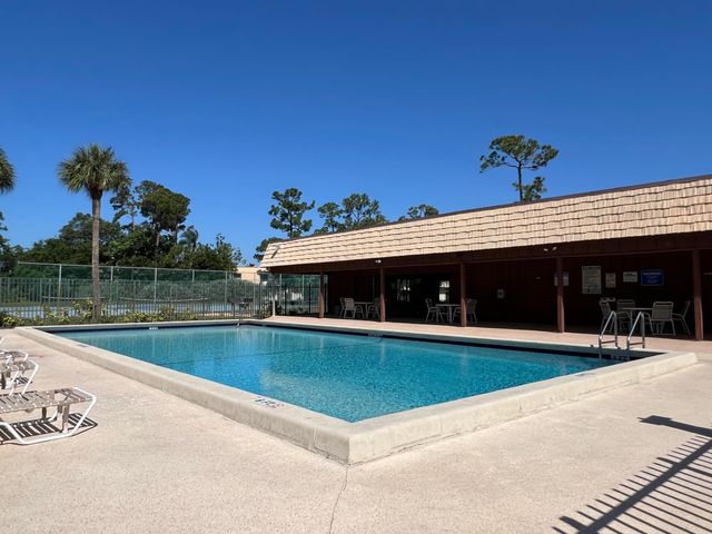 4245 Oak Terrace Drive, Greenacres, FL 33463