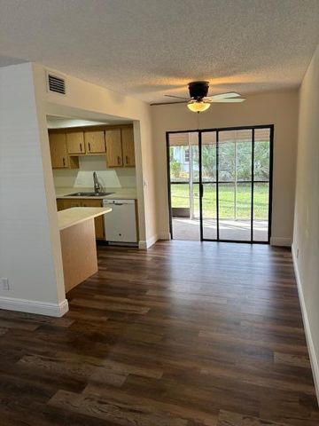 4245 Oak Terrace Drive, Greenacres, FL 33463