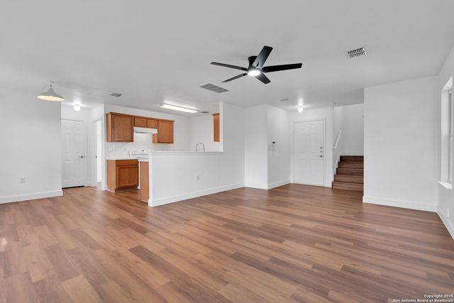 6706 Dragon Fire, San Antonio, TX 78242