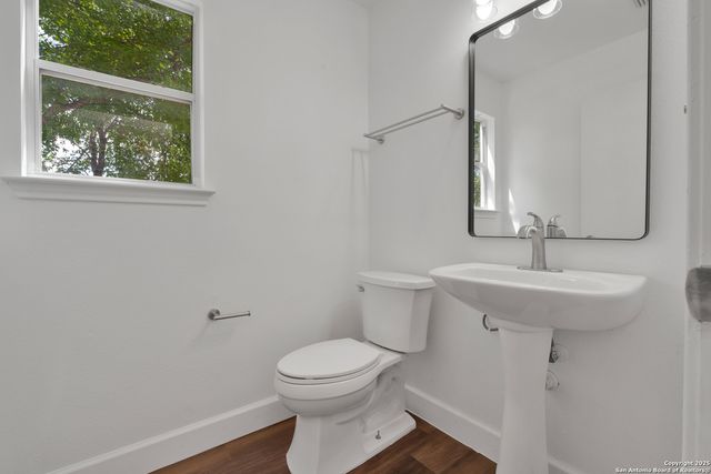 6706 Dragon Fire, San Antonio, TX 78242